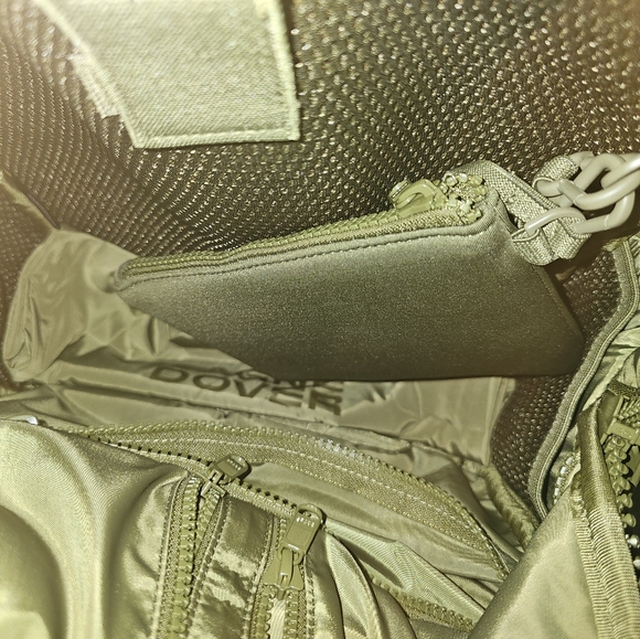 Medium Dakota Neoprene Backpack - Picture 4 of 13